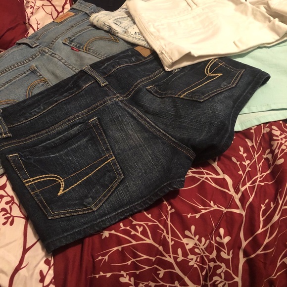 Women’s Shorts - Picture 2 of 6